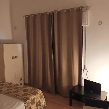Center Wolf - Matrimoniale E Comunicanti 3*